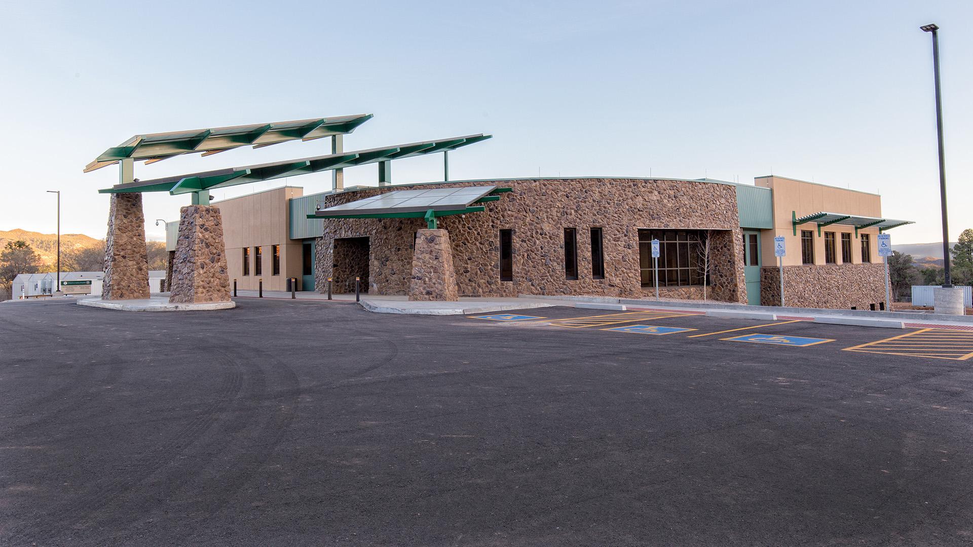 Whiteriver Indian Hospital Specialty Services Clinic
